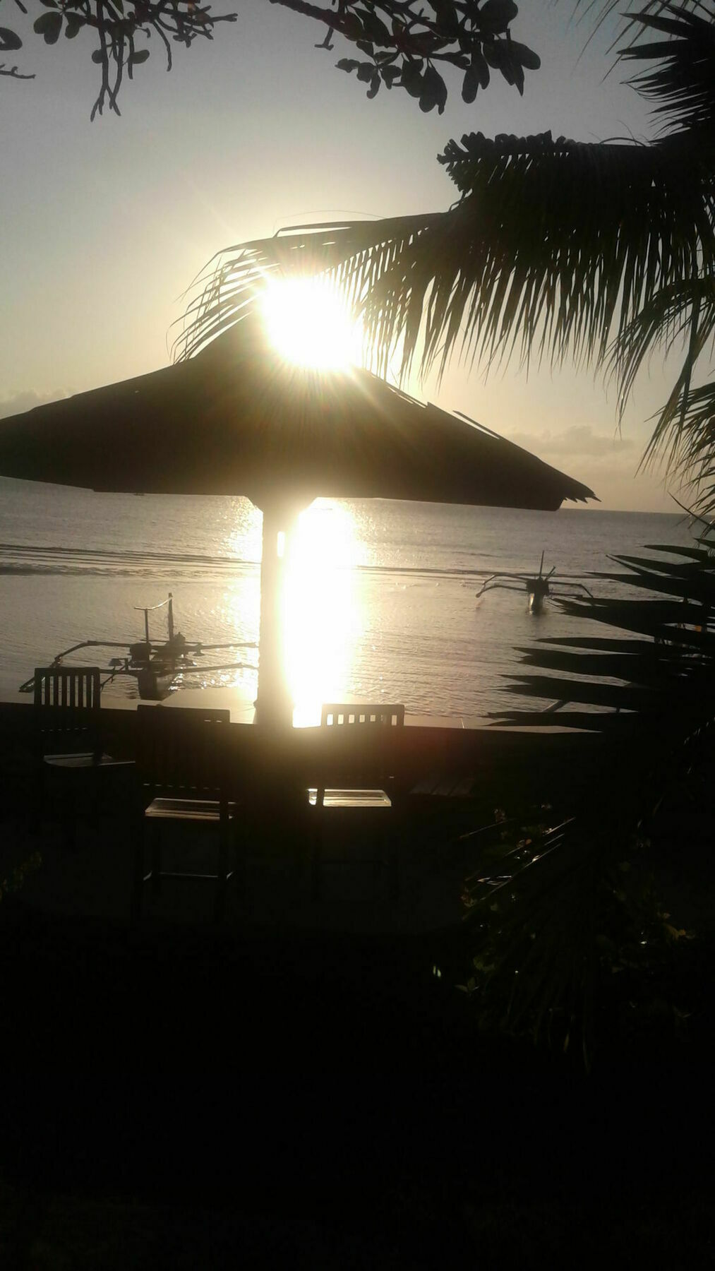 Wahyu Dana Hotel Pabean Buleleng Exterior foto